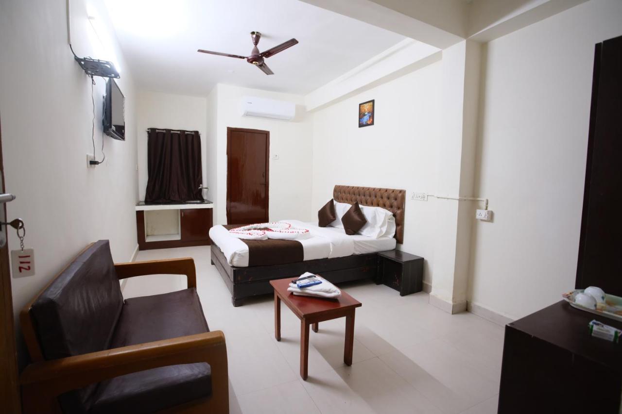 Ganesh Guest House شيناي المظهر الخارجي الصورة