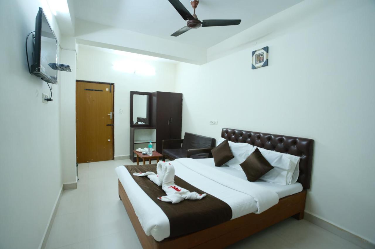Ganesh Guest House شيناي المظهر الخارجي الصورة