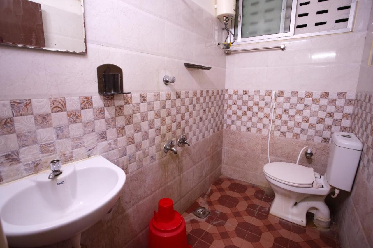 Ganesh Guest House شيناي المظهر الخارجي الصورة